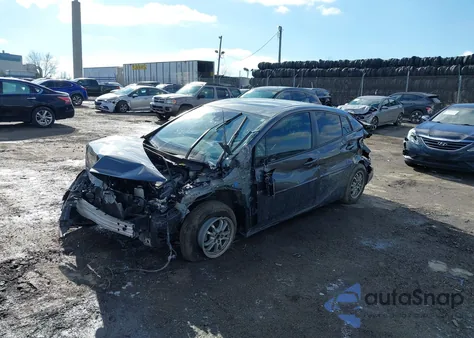 2018 Toyota Prius Four из США, поврежденный, VIN JTDKARFU4J3056141